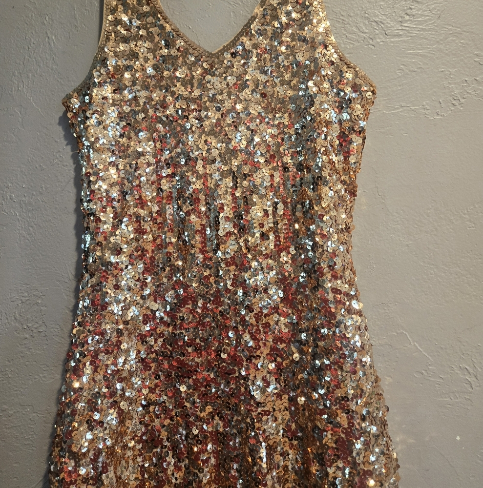 MANOR JUNIORS YOUNG ADULT EXTRA SMALL  XS GOLD SEQUIN DRESS SHOWGIRL